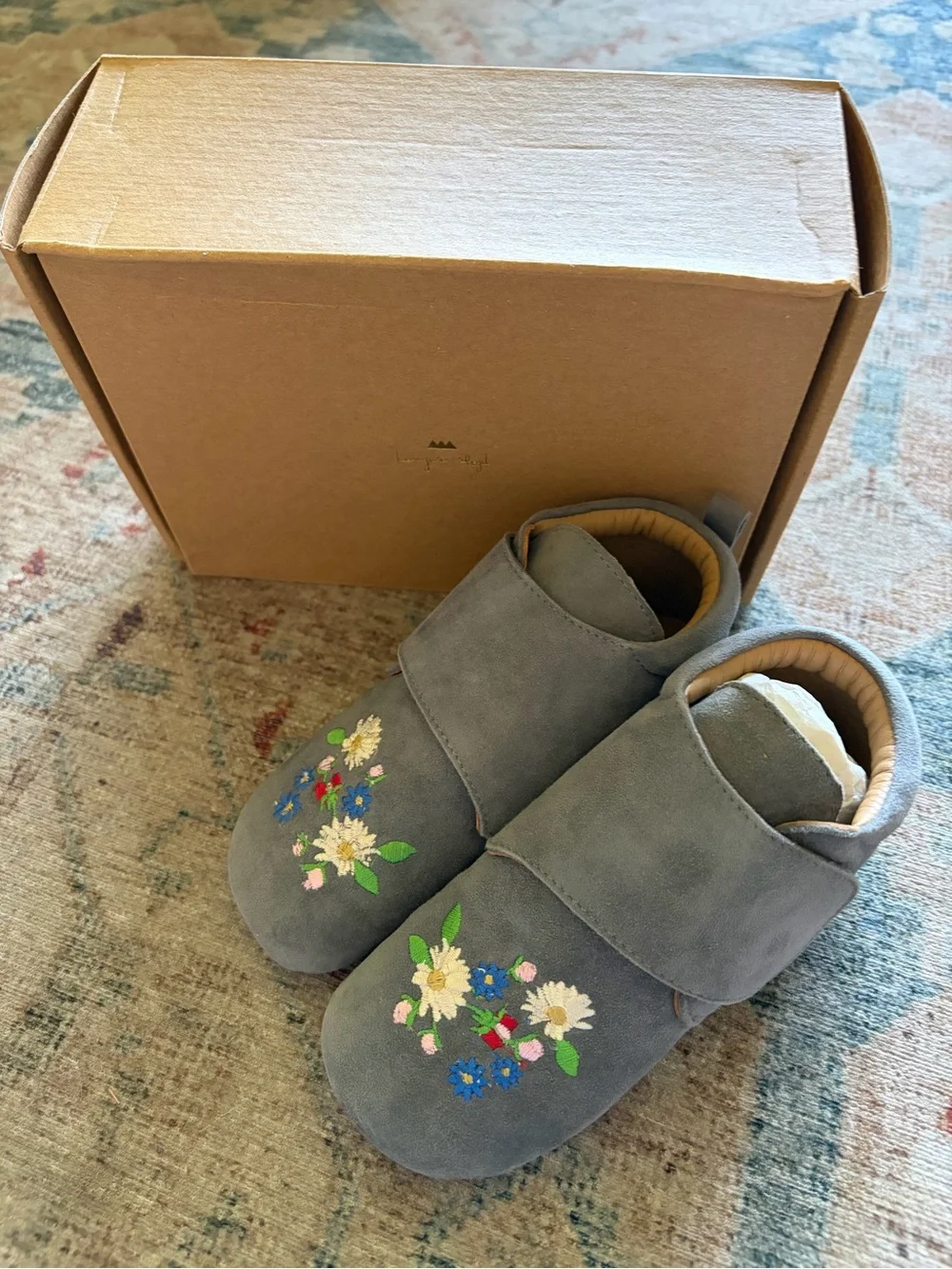 NIB $65 Konges Sløjd Mamour Embroidered Suede Slippers Euro 28, US 10.5